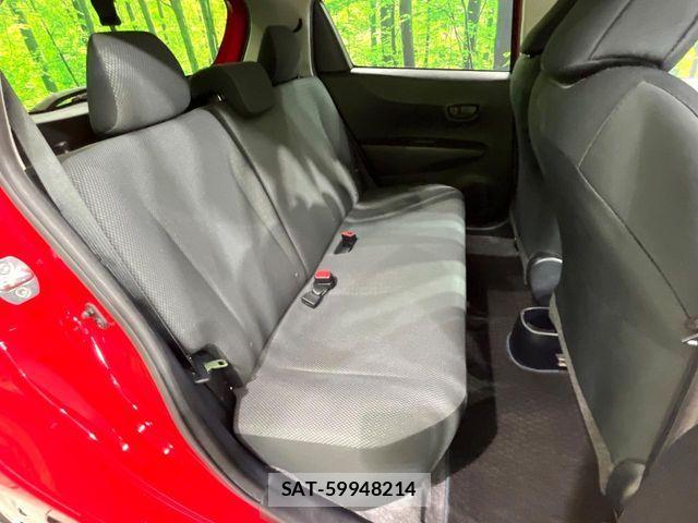 Toyota VITZ 2012-09 8528044-9