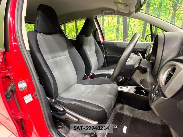 Toyota VITZ 2012-09 8528044-8