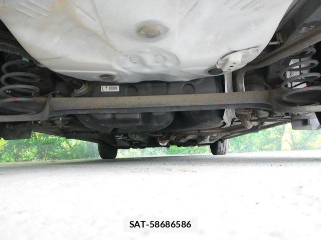 Toyota VITZ 2013-05 8528050-19