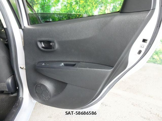 Toyota VITZ 2013-05 8528050-24