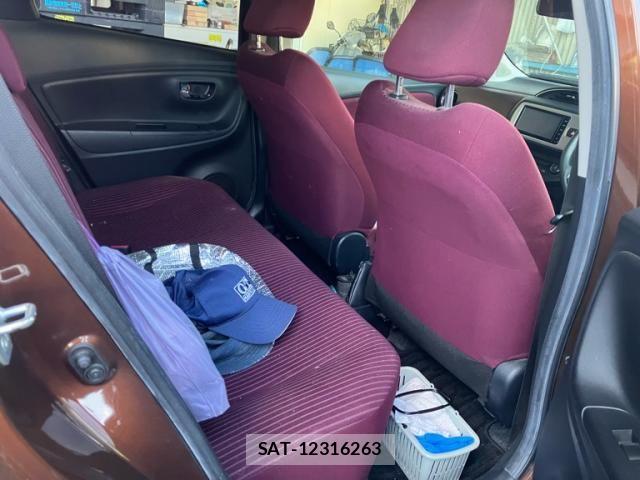Toyota VITZ 2014-06 8528047-10
