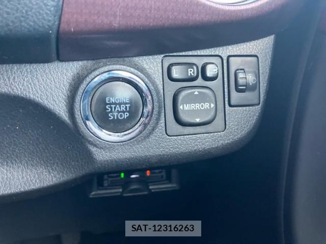 Toyota VITZ 2014-06 8528047-16