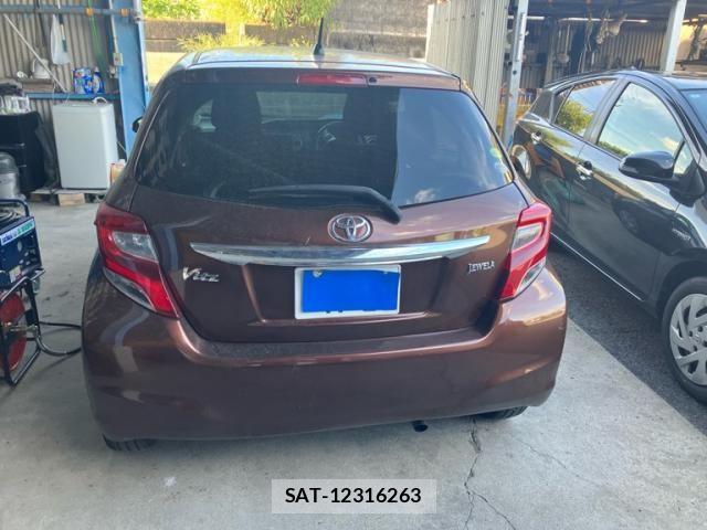 Toyota VITZ 2014-06 8528047-5