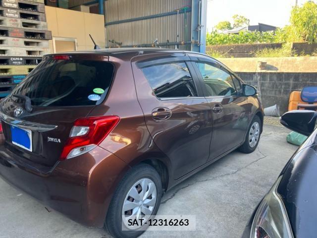 Toyota VITZ 2014-06 8528047-6