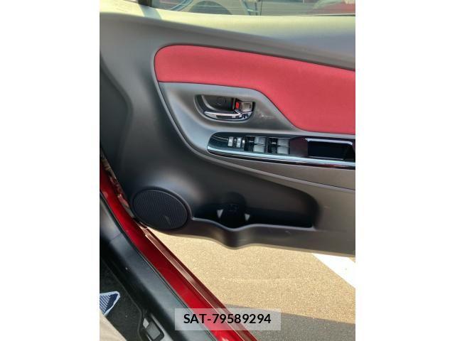 Toyota VITZ 2018-10 8563962-13
