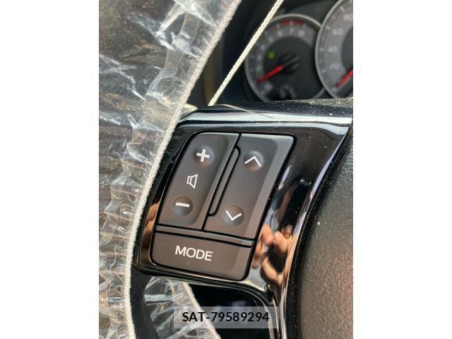 Toyota VITZ 2018-10 8563962-16