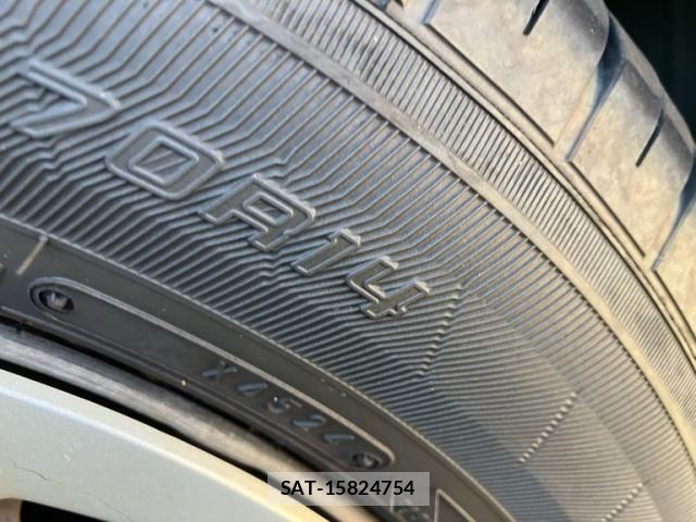 Toyota VITZ 2011-08 8563975-8