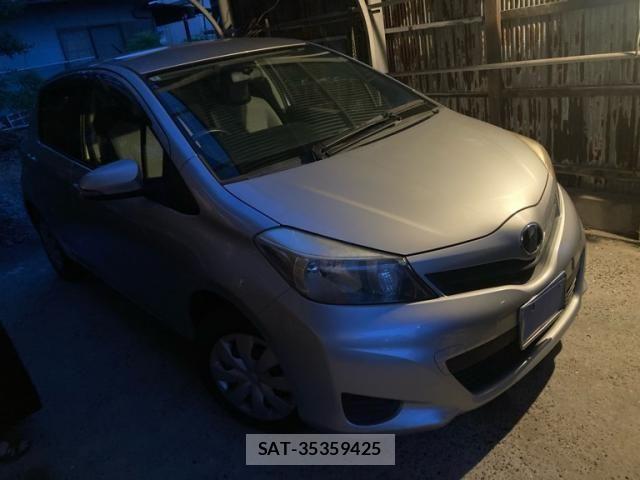 Toyota VITZ 2012-02 8563980-0
