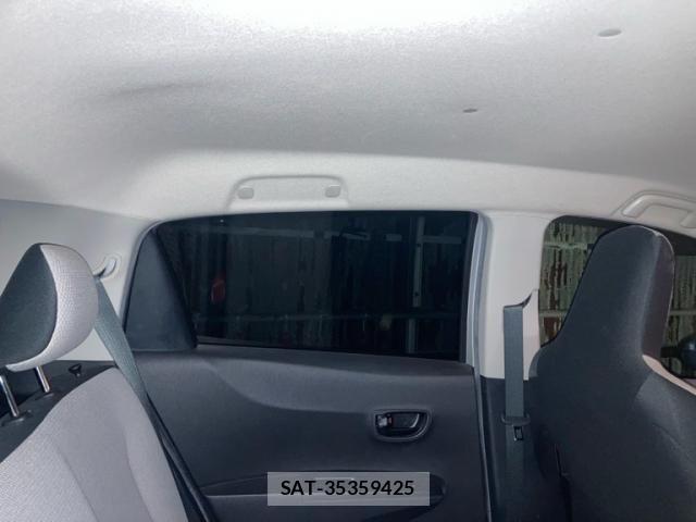 Toyota VITZ 2012-02 8563980-9