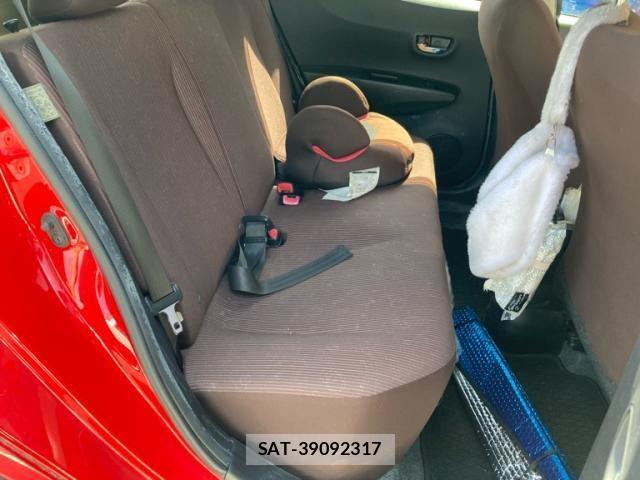 Toyota VITZ 2011-05 8563979-10
