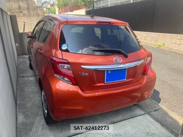 Toyota VITZ 2016-07 8563981-3