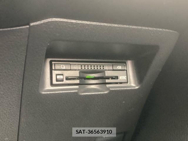 Toyota VITZ 2016-02 8563972-28