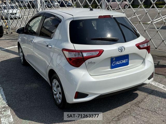 Toyota VITZ 2020-07 8563960-6