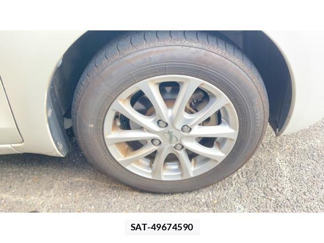 Toyota VITZ 2010-12 8563978-18