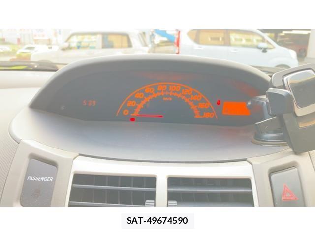 Toyota VITZ 2010-12 8563978-7