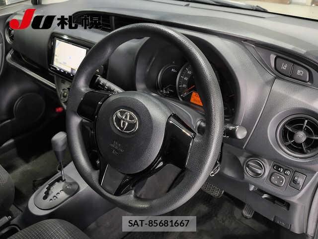 Toyota VITZ 2019-08 8603285-6