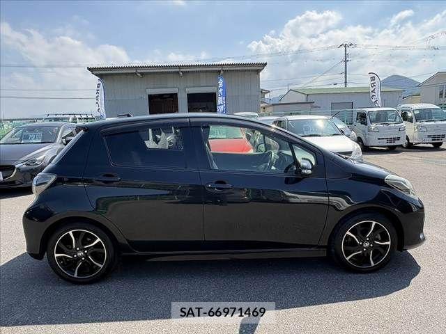 Toyota VITZ 2016-03 8629562-10