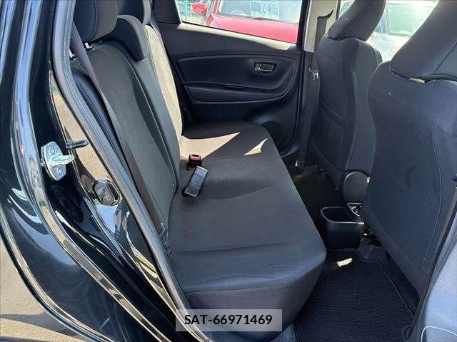 Toyota VITZ 2016-03 8629562-20