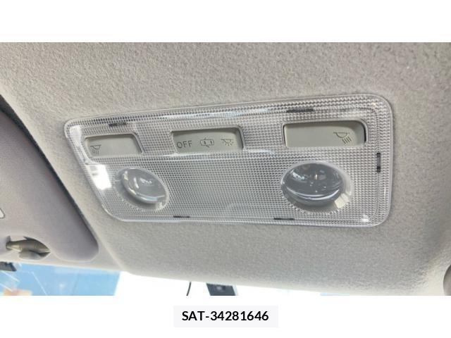 Toyota VITZ 2014-07 8629573-21