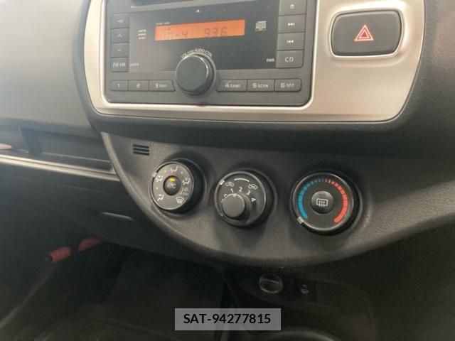 Toyota VITZ 2014-07 8629567-20