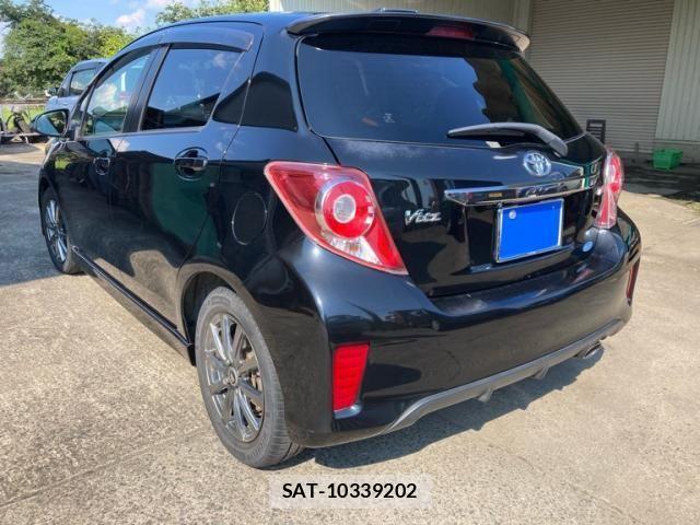 Toyota VITZ 2012-03 8629566-7