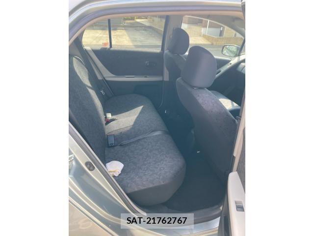 Toyota VITZ 2009-11 8629585-10