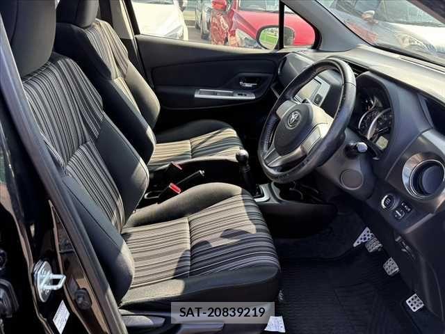 Toyota VITZ 2014-06 8629564-16
