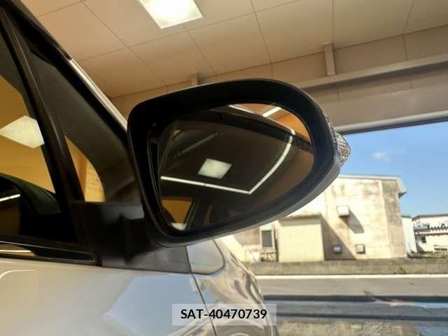 Toyota VITZ 2016-06 8629570-12