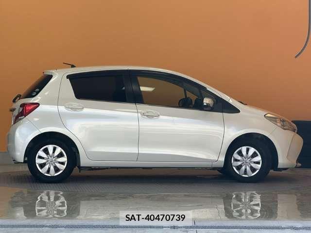 Toyota VITZ 2016-06 8629570-8