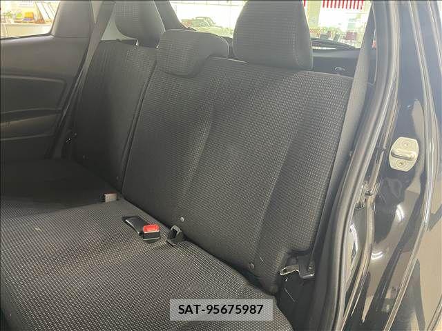 Toyota VITZ 2015-09 8629568-29