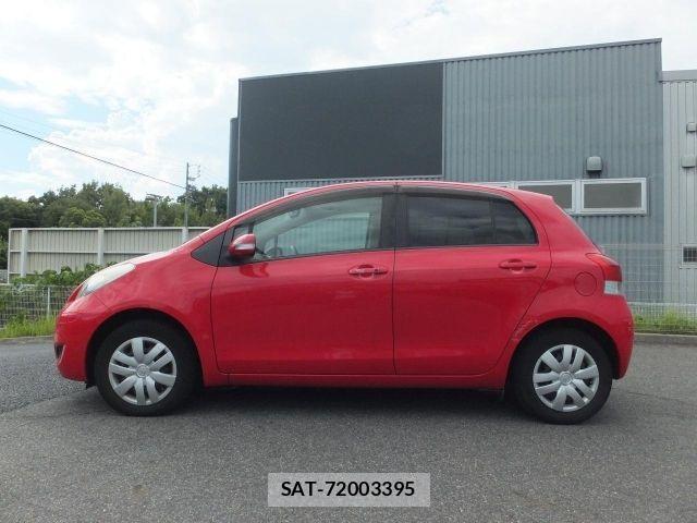 Toyota VITZ 2009-09 8629569-15