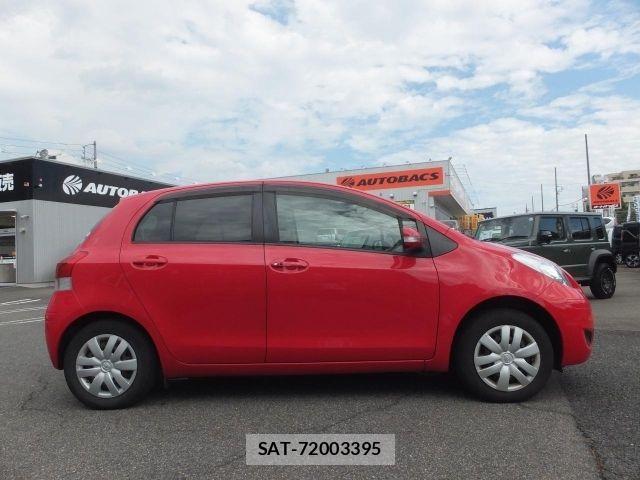 Toyota VITZ 2009-09 8629569-16
