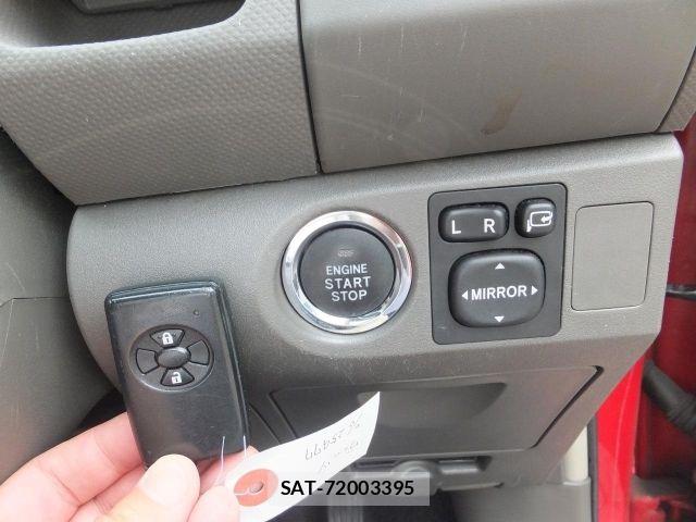 Toyota VITZ 2009-09 8629569-21