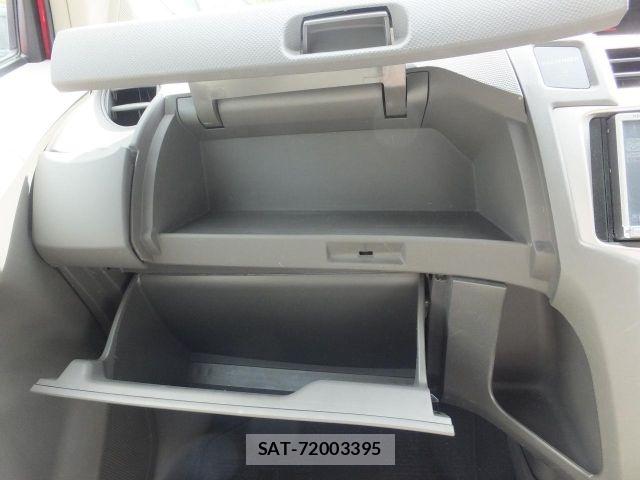 Toyota VITZ 2009-09 8629569-25