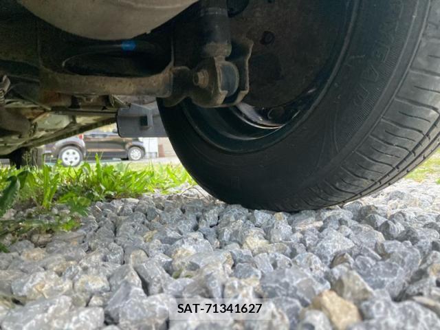 Toyota VITZ 2011-02 8667100-10