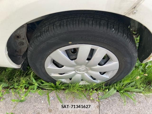 Toyota VITZ 2011-02 8667100-13