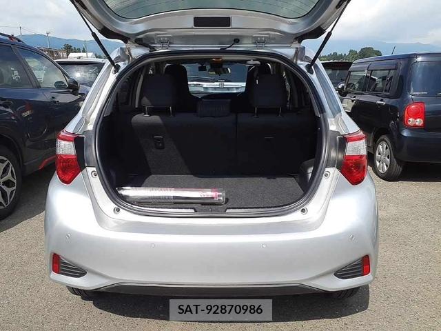 Toyota VITZ 2019-08 8656628-10