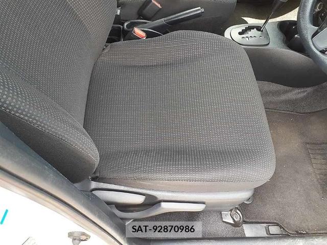 Toyota VITZ 2019-08 8656628-8