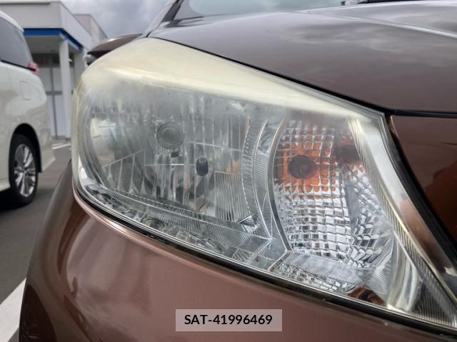 Toyota VITZ 2012-06 8662205-1