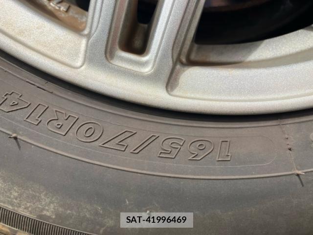 Toyota VITZ 2012-06 8662205-4