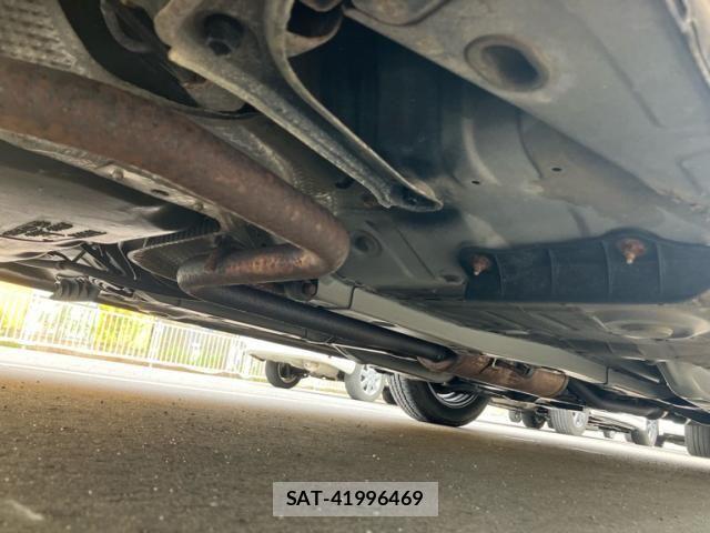 Toyota VITZ 2012-06 8662205-5