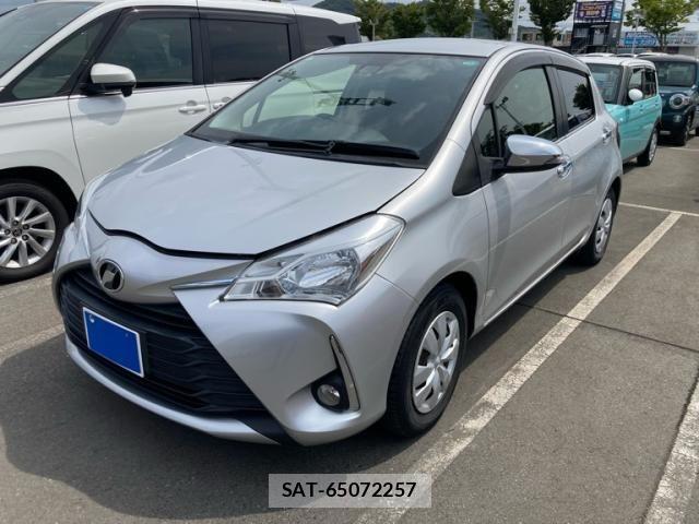 Toyota VITZ 2017-09 8662191-0