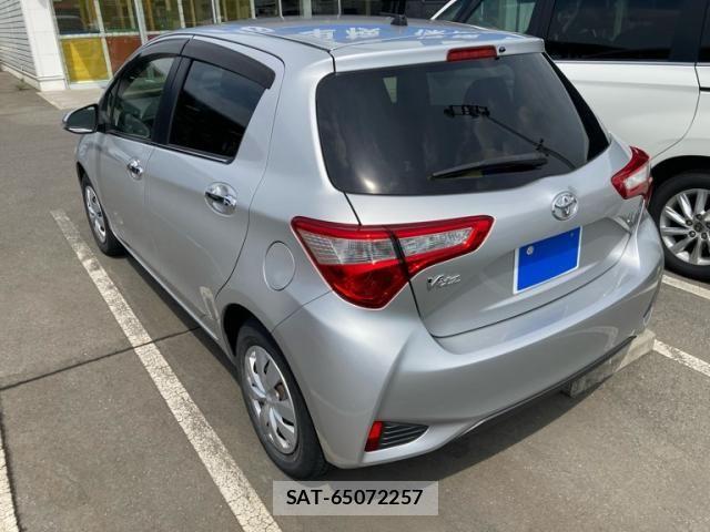 Toyota VITZ 2017-09 8662191-3