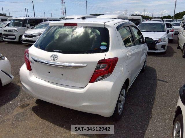 Toyota VITZ 2016-09 8667099-2