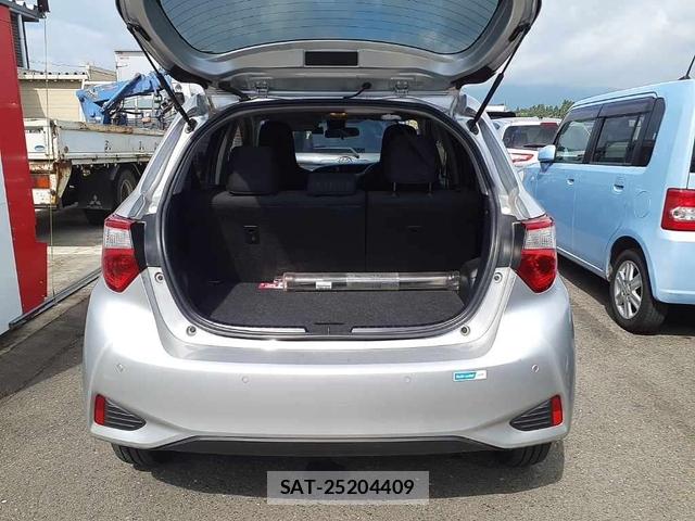 Toyota VITZ 2019-08 8656627-10