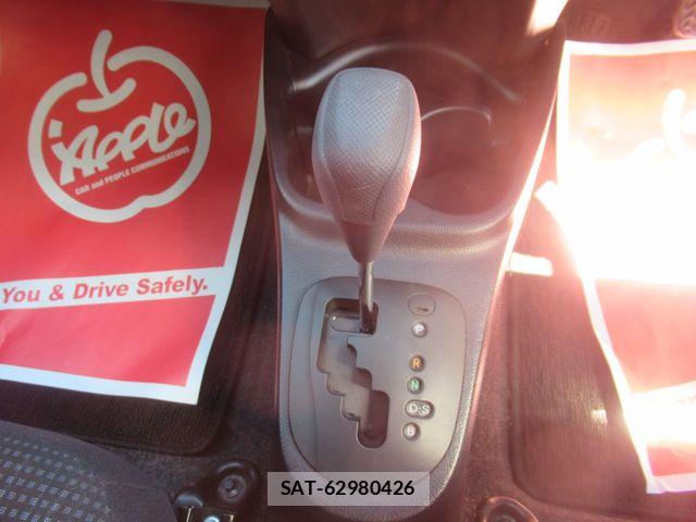 Toyota VITZ 2017-03 8662192-22