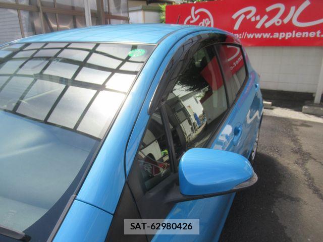 Toyota VITZ 2017-03 8662192-26