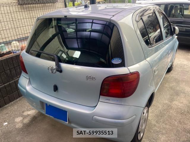 Toyota VITZ 2004-02 8662203-3