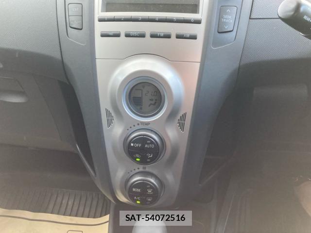 Toyota VITZ 2006-03 8662204-16