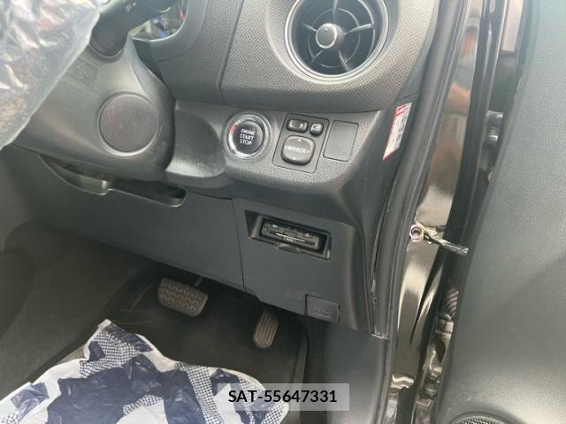Toyota VITZ 2017-02 8662190-13